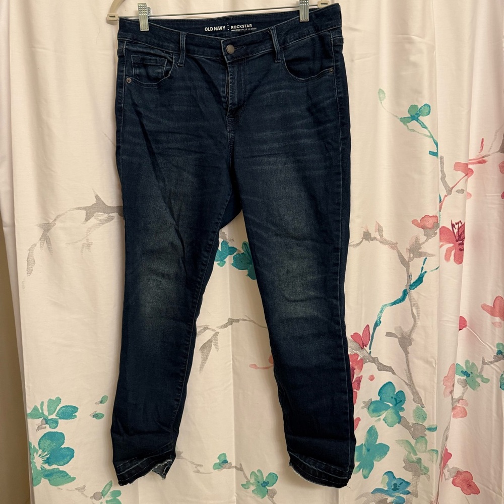 Old Navy Rockstar Mid rise jeans